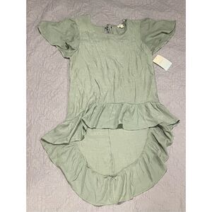 Lily White Sage Green High Low Top Medium New